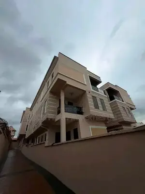 3bdrm Apartment in Bugolobi, Central Division for rent
