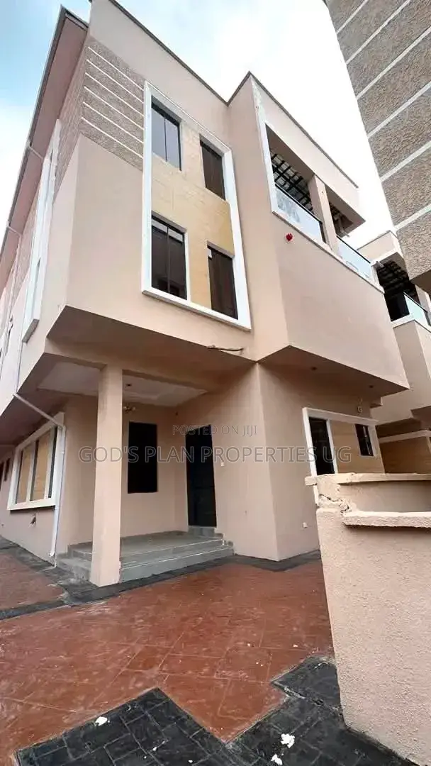 3bdrm Apartment in Bugolobi, Central Division for rent