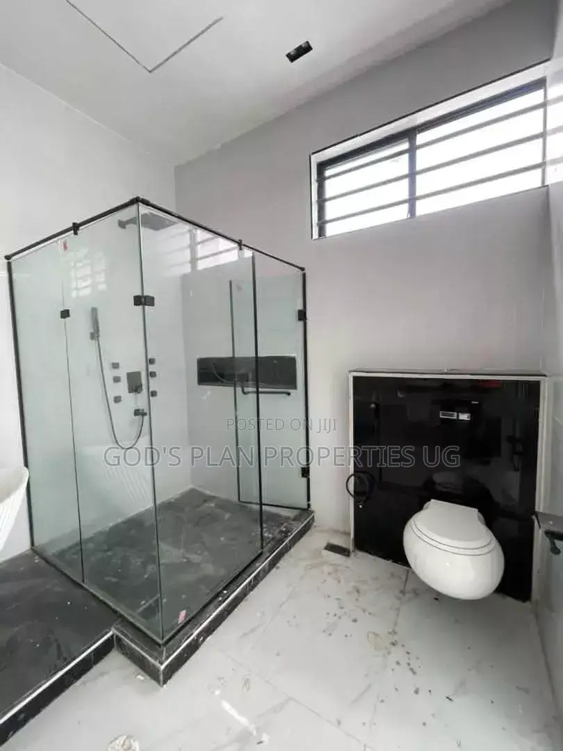 3bdrm Apartment in Bugolobi, Central Division for rent