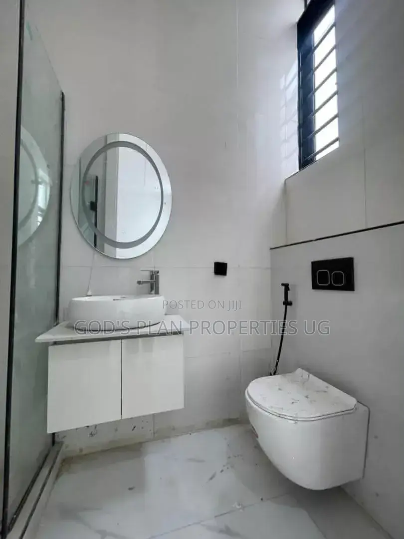 3bdrm Apartment in Bugolobi, Central Division for rent