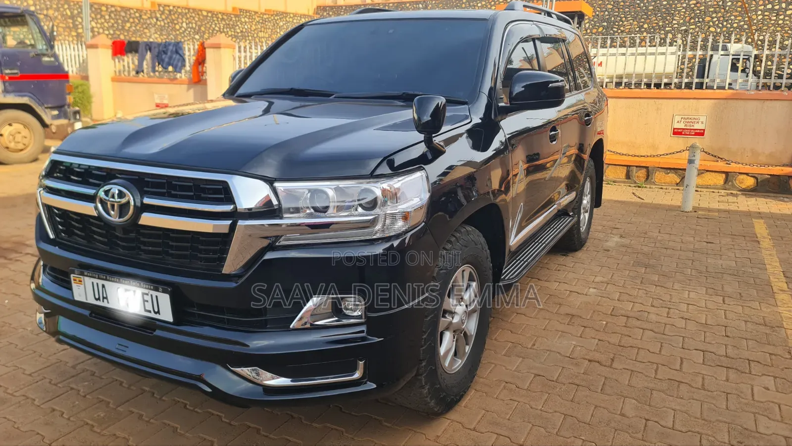 Toyota Land Cruiser 2017 Black