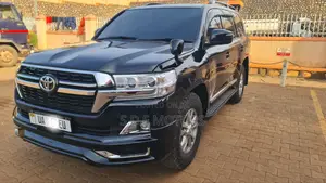 Toyota Land Cruiser 2017 Black