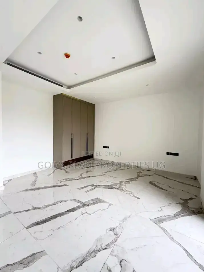 4bdrm Duplex in Bunga Estate, Central Division for rent