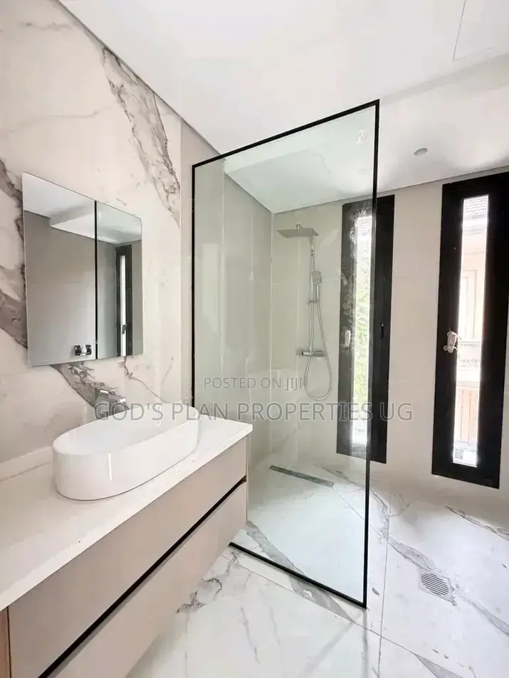 4bdrm Duplex in Bunga Estate, Central Division for rent