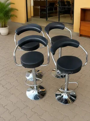 Brand New Black Adjustable Bar/Counter Stools