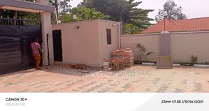 5bdrm Bungalow in Gabba Estate, Central Division for rent