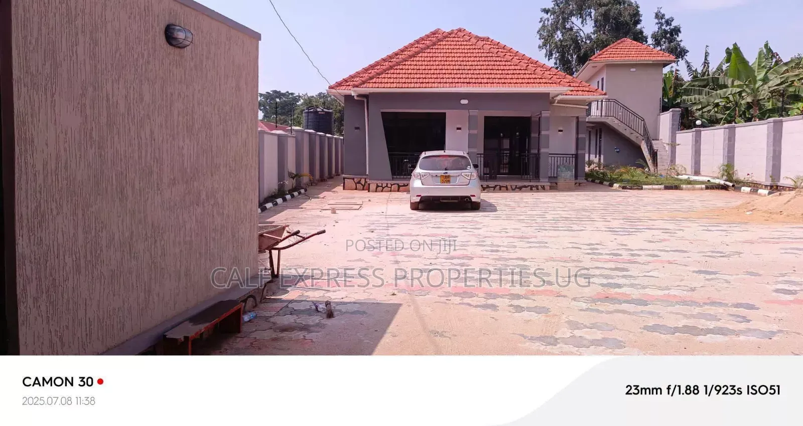 5bdrm Bungalow in Gabba Estate, Central Division for rent