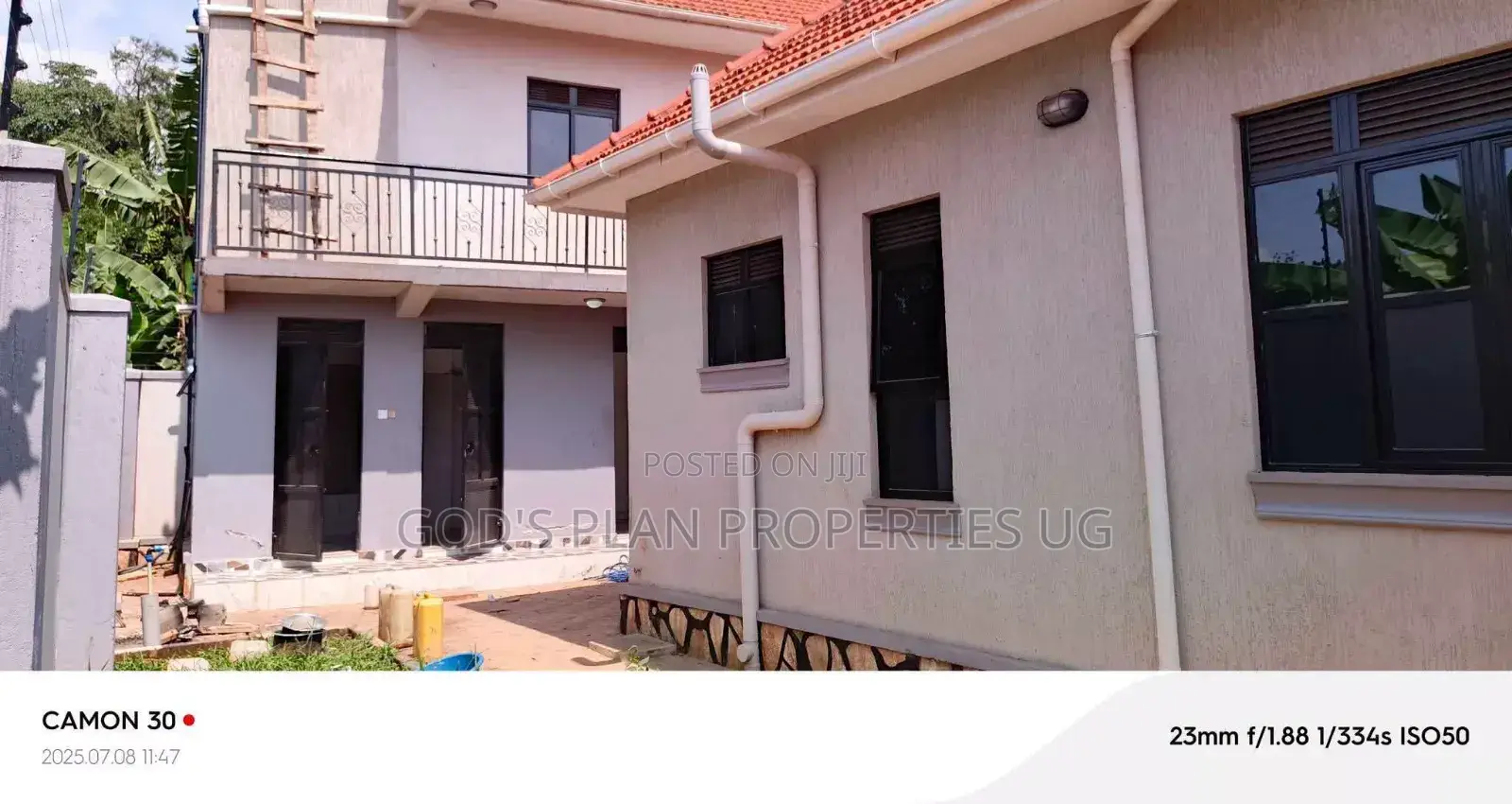 5bdrm Bungalow in Gabba Estate, Central Division for rent