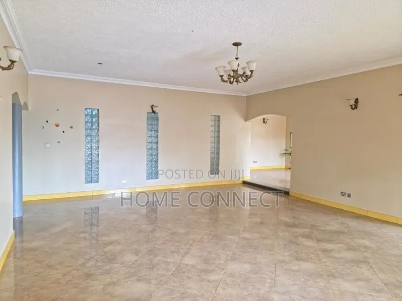 5bdrm Bungalow in Bugoloobi Luthuli, Central Division for rent
