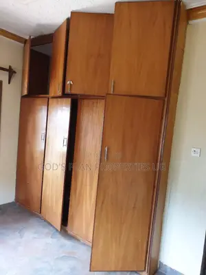1bdrm House in Kansanga Estate, Central Division for rent