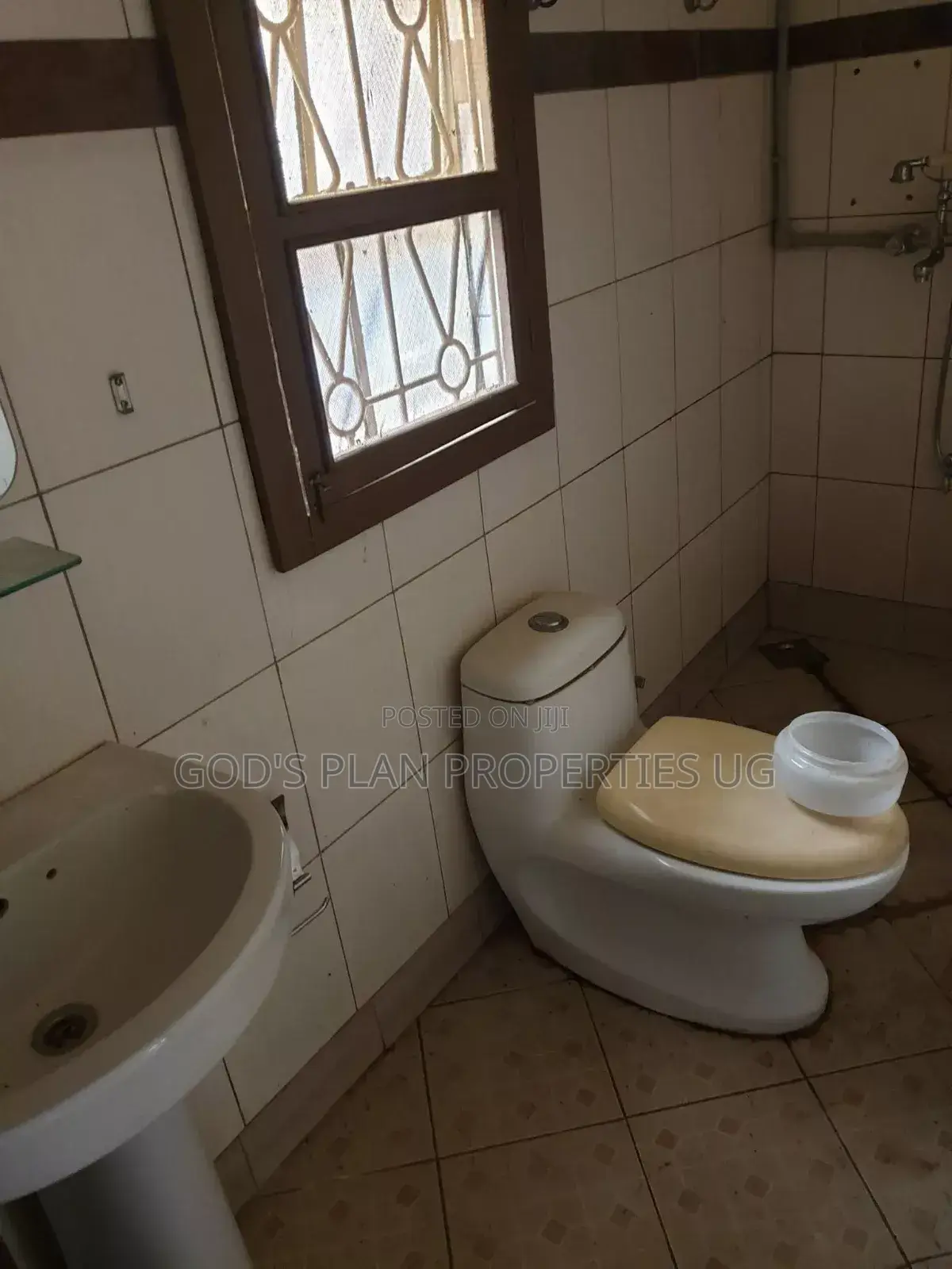 1bdrm House in Kansanga Estate, Central Division for rent
