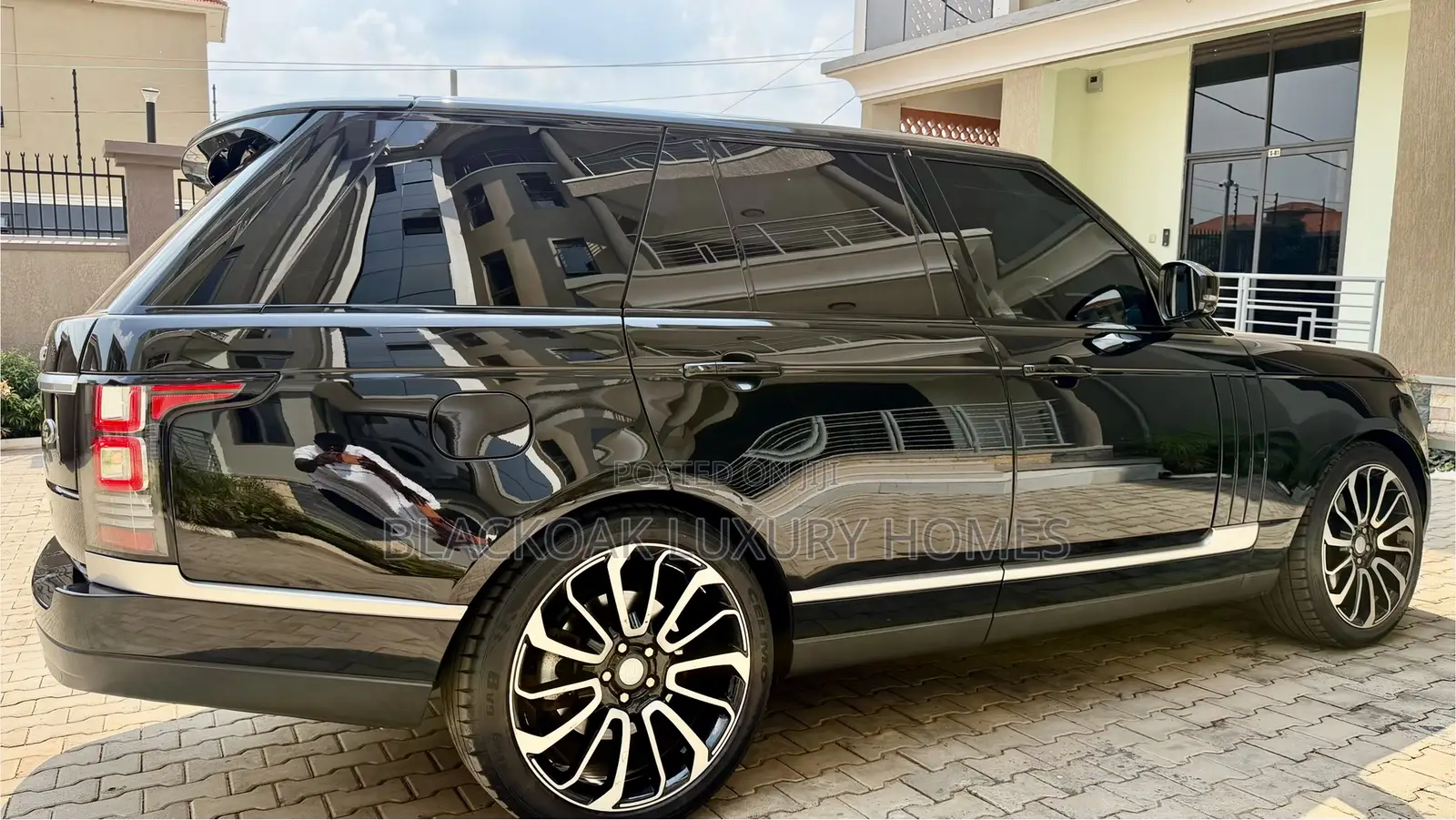 Land Rover Range Rover Vogue 2017 Black