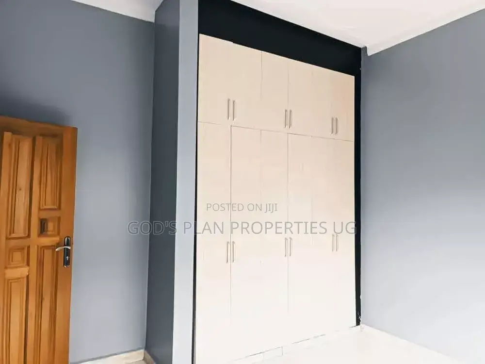 2bdrm Bungalow in Buziga Estate, Central Division for rent