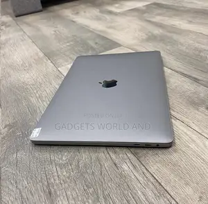 Laptop Apple MacBook Pro 2019 16GB Intel Core i7 SSD 256GB