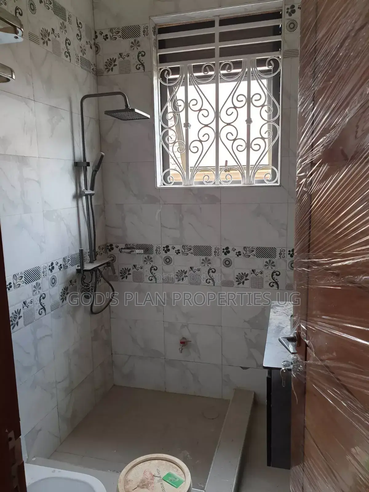 2bdrm Apartment in Kiggo Busabala, Central Division for rent