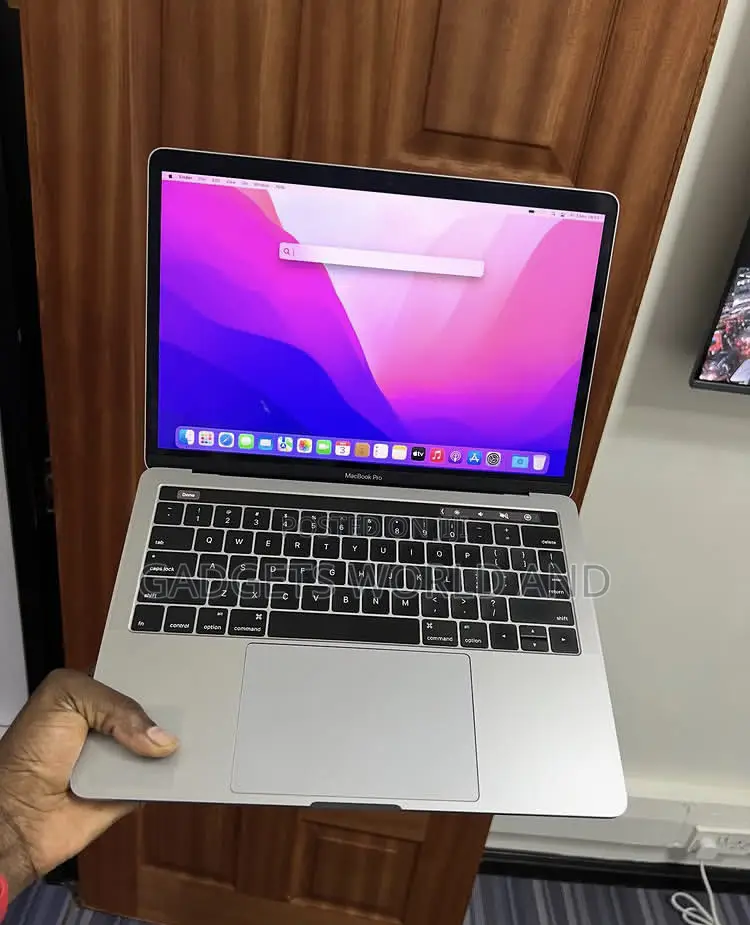 Laptop Apple MacBook Pro 2019 8GB Intel Core i5 SSD 256GB
