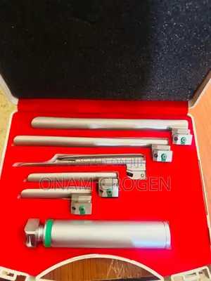 5 Flat Blades Laryngoscope Machine Cc1
