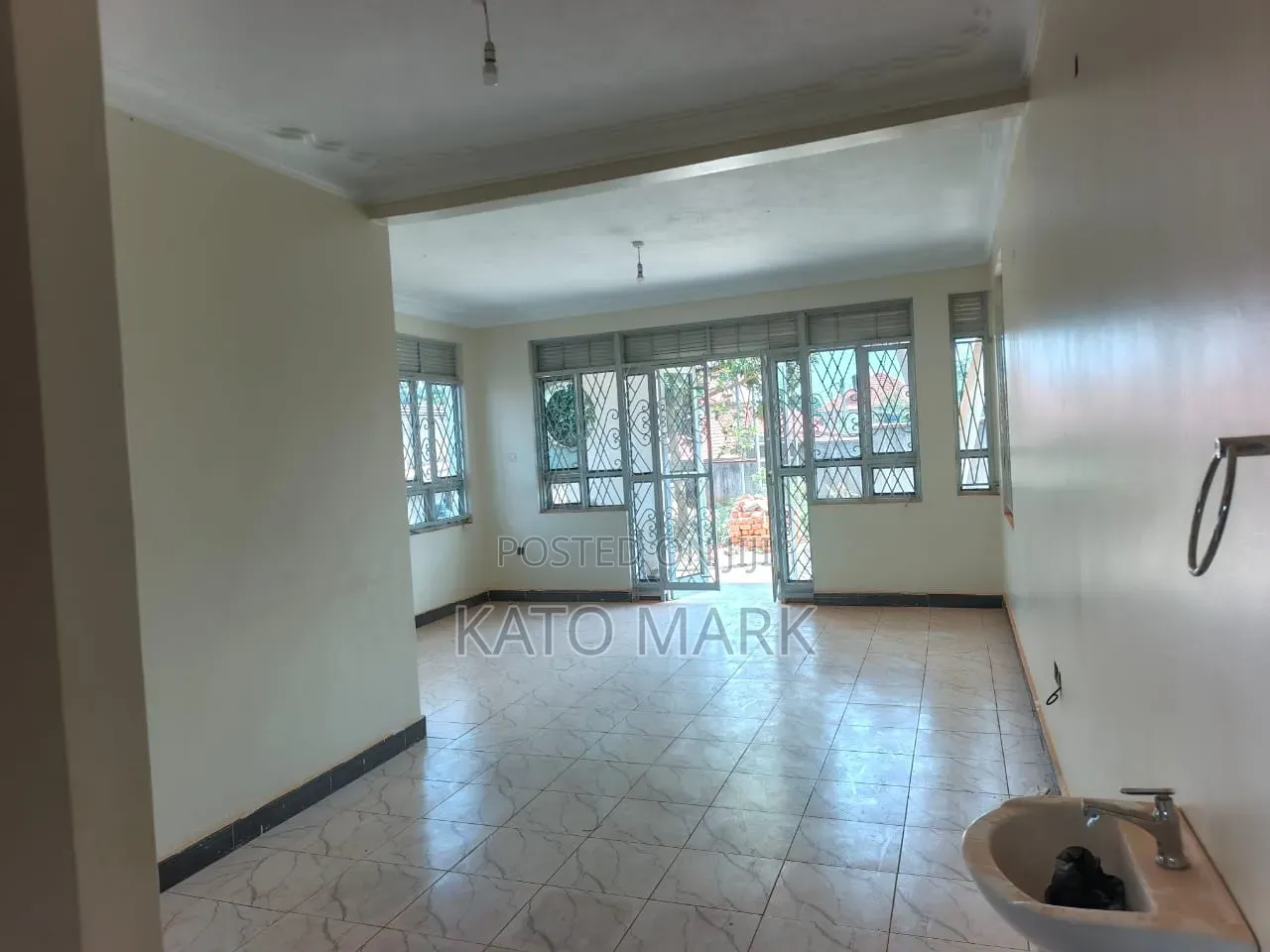 3bdrm House in Seeta, Mukono TC for sale
