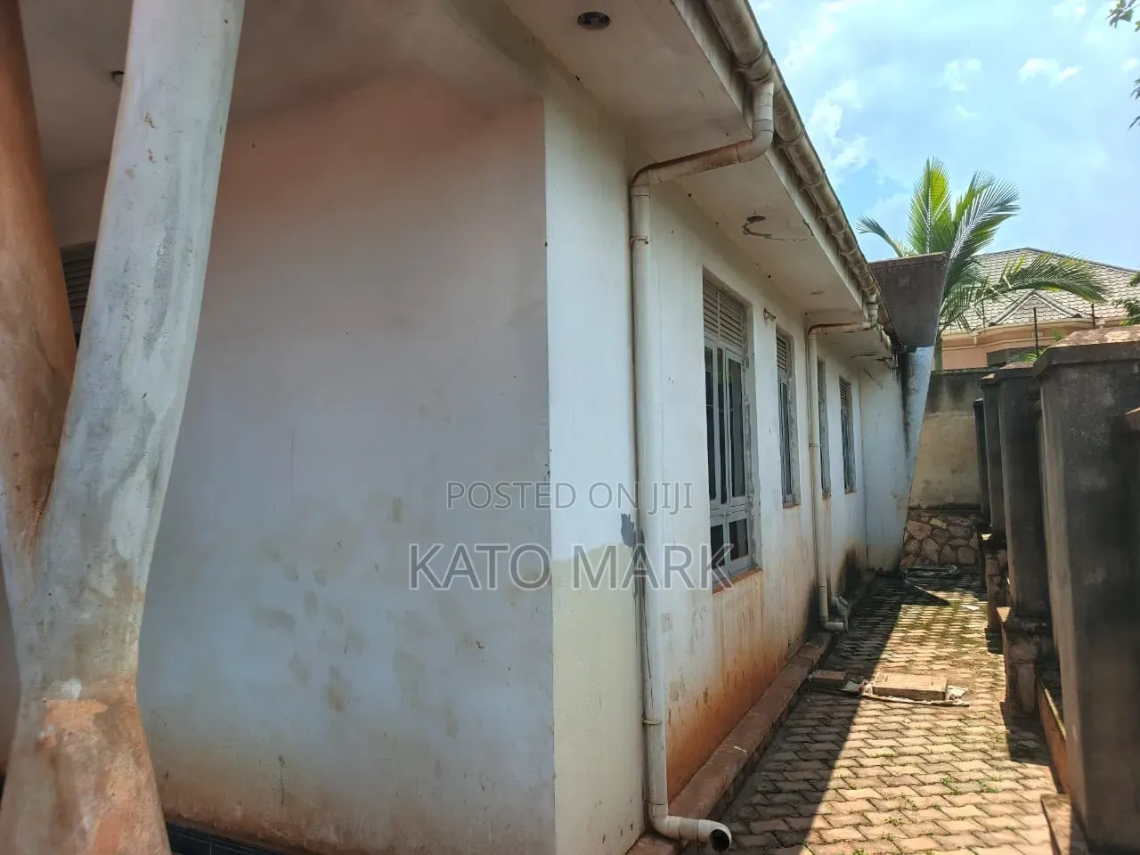 3bdrm House in Seeta, Mukono TC for sale