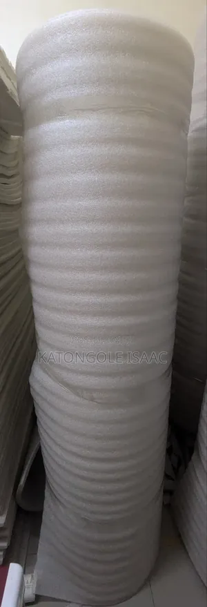 Underlayer Foam for Laminate Tiles Carpet Protection From Moisture