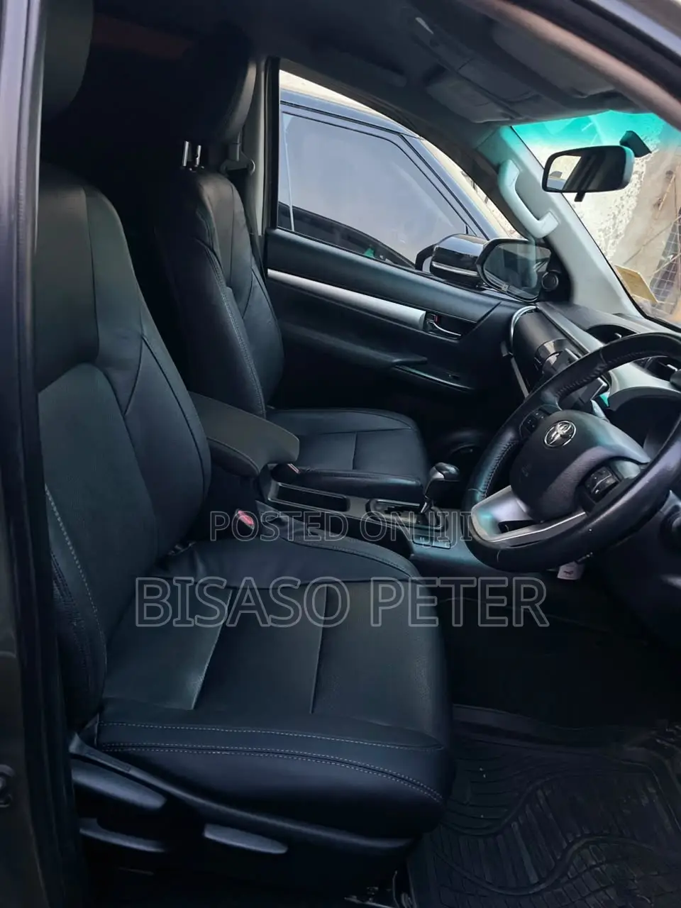 Toyota Hilux Revo Double Cab Deisel 2.8 AWD 2017 Gray