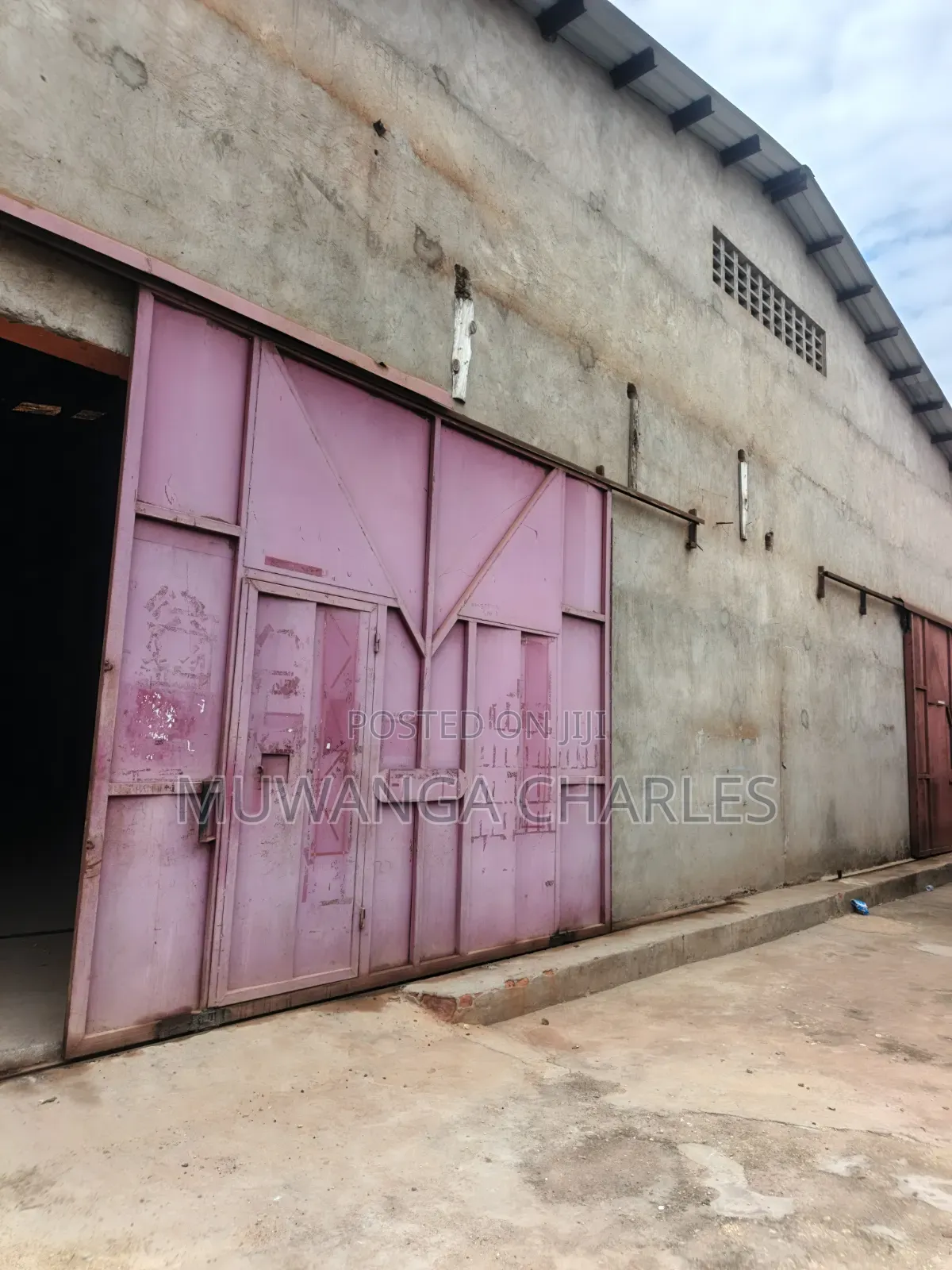 Werehouse for Rent in Gayaza Road