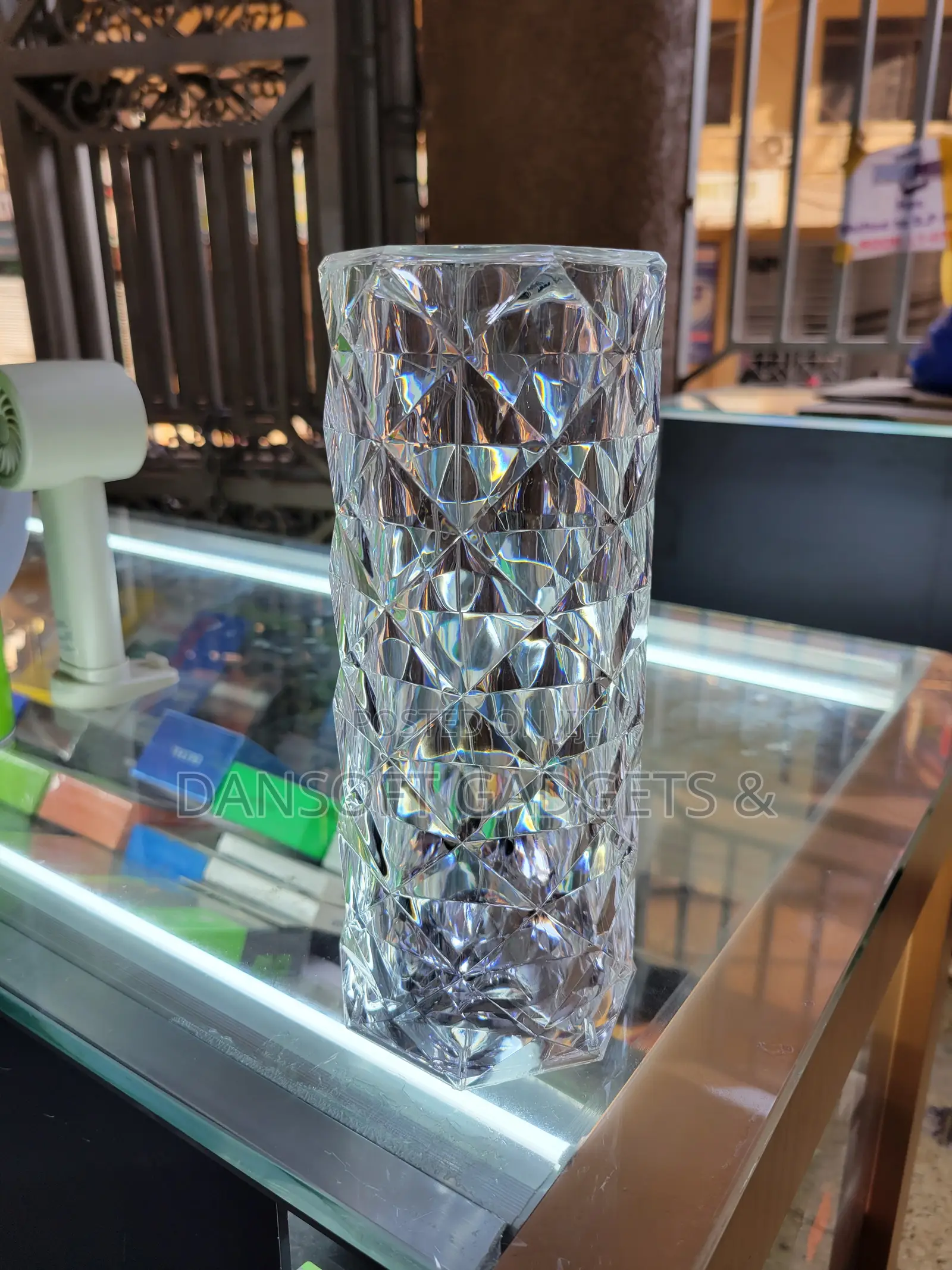 Rose Diamond Crystal Table Lamp – USB Rechargeable Touch Lamp