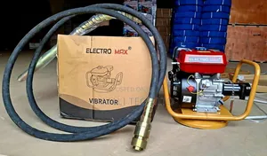 Electromax Gasoline Concrete Vibrator With Poker
