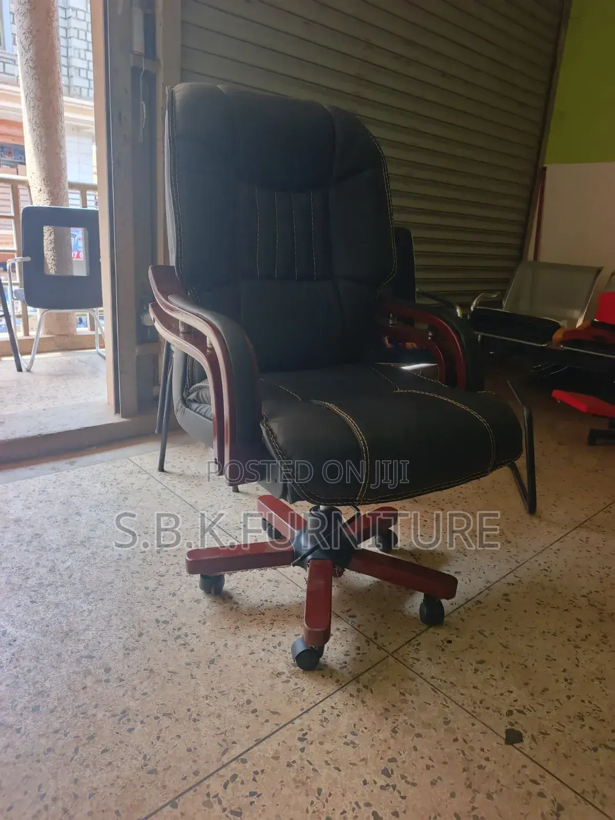 Ececutive Chairs for Sale