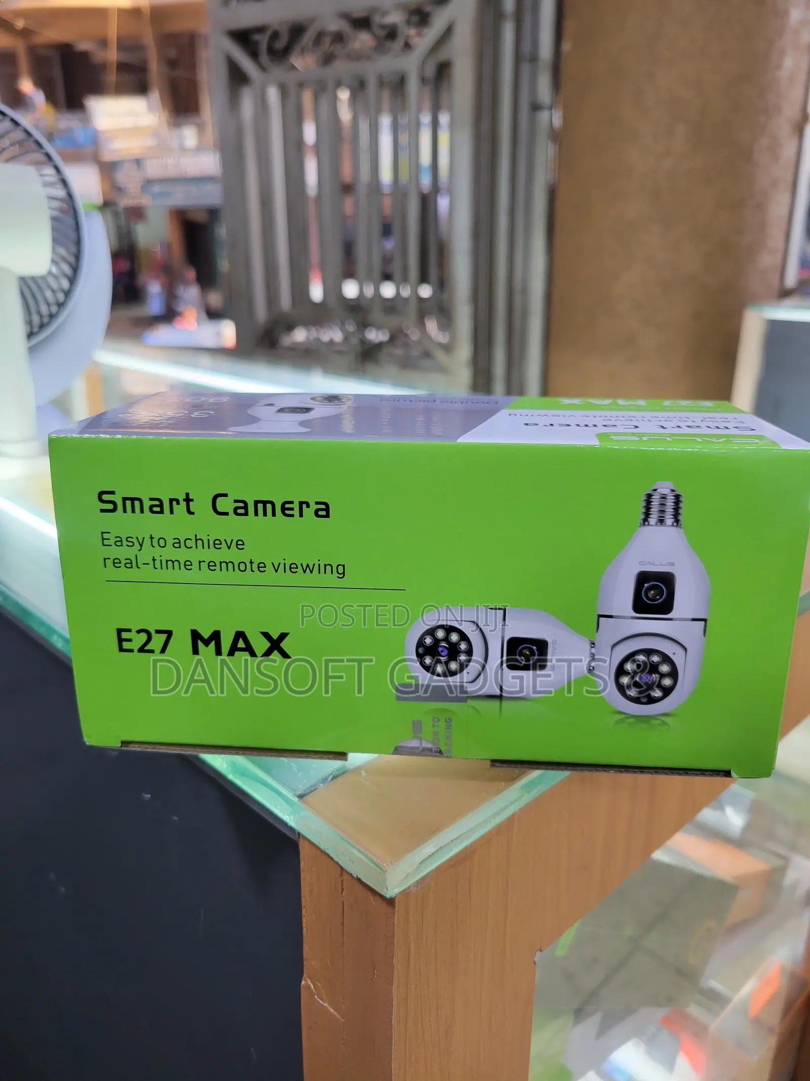 Smart Bulb Security Camera– 360°Pan/Tilt,Dual Lens,Night Vision, Wi-Fi
