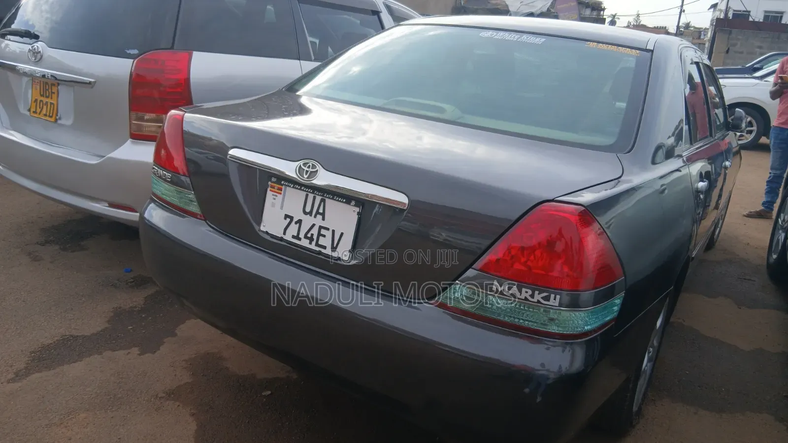 Toyota Mark II 2004 Gray