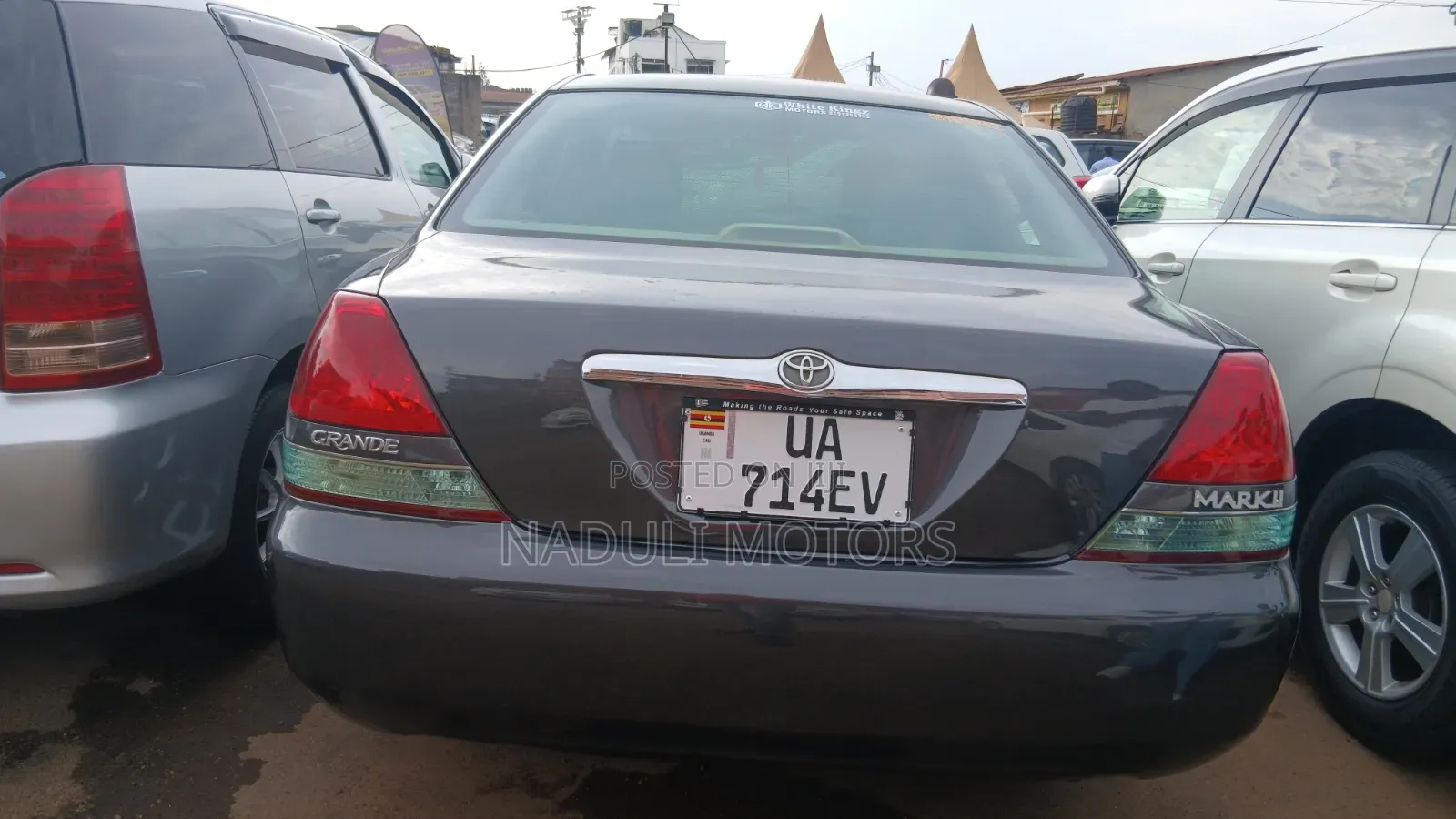 Toyota Mark II 2004 Gray