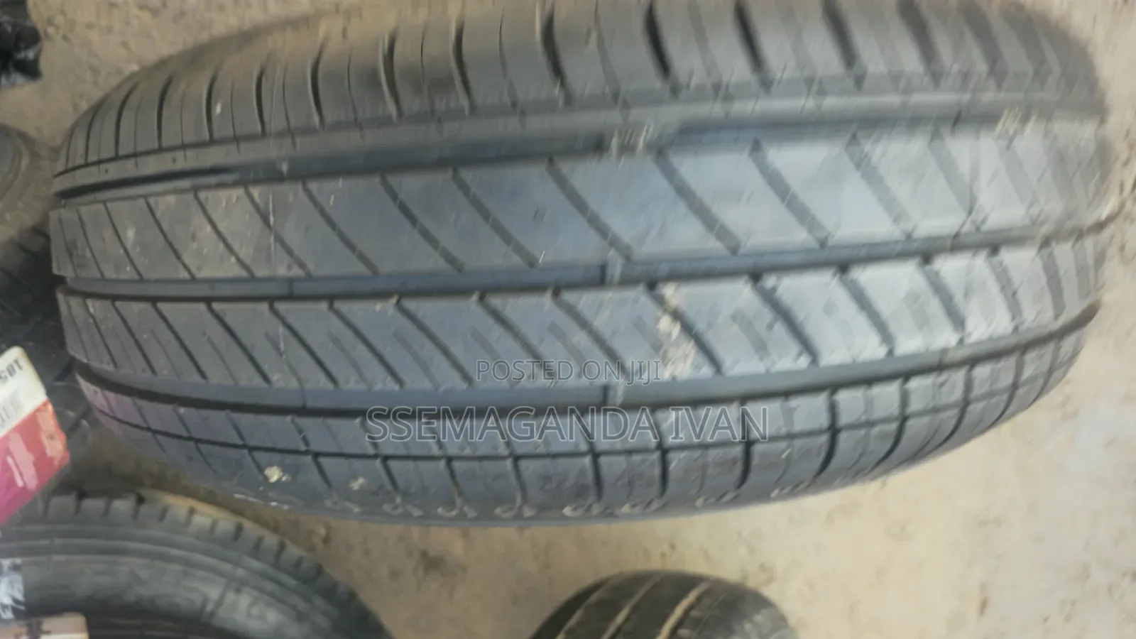 185/70r13 Apollo Tyres