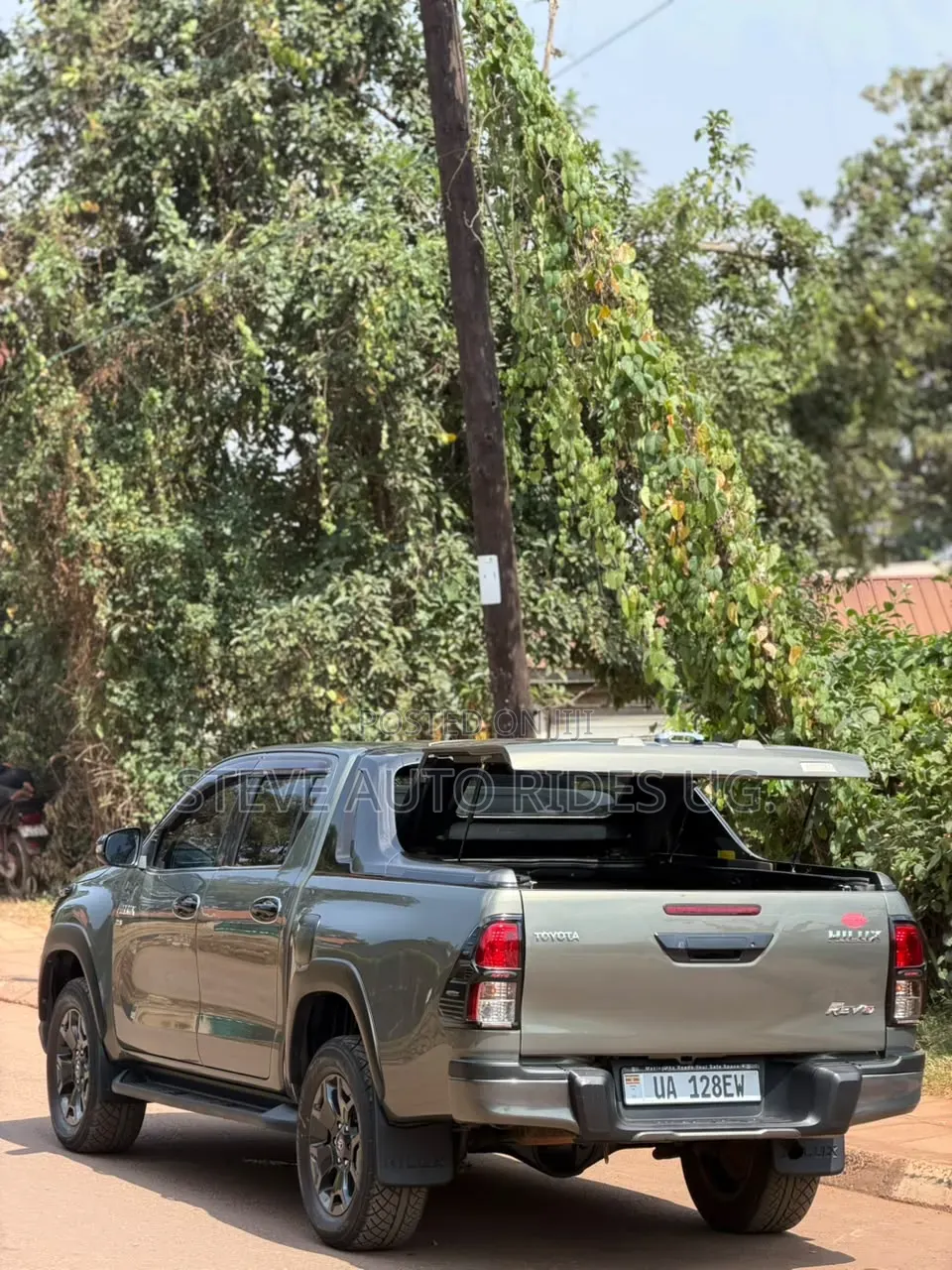 Toyota Hilux 2018 Gray