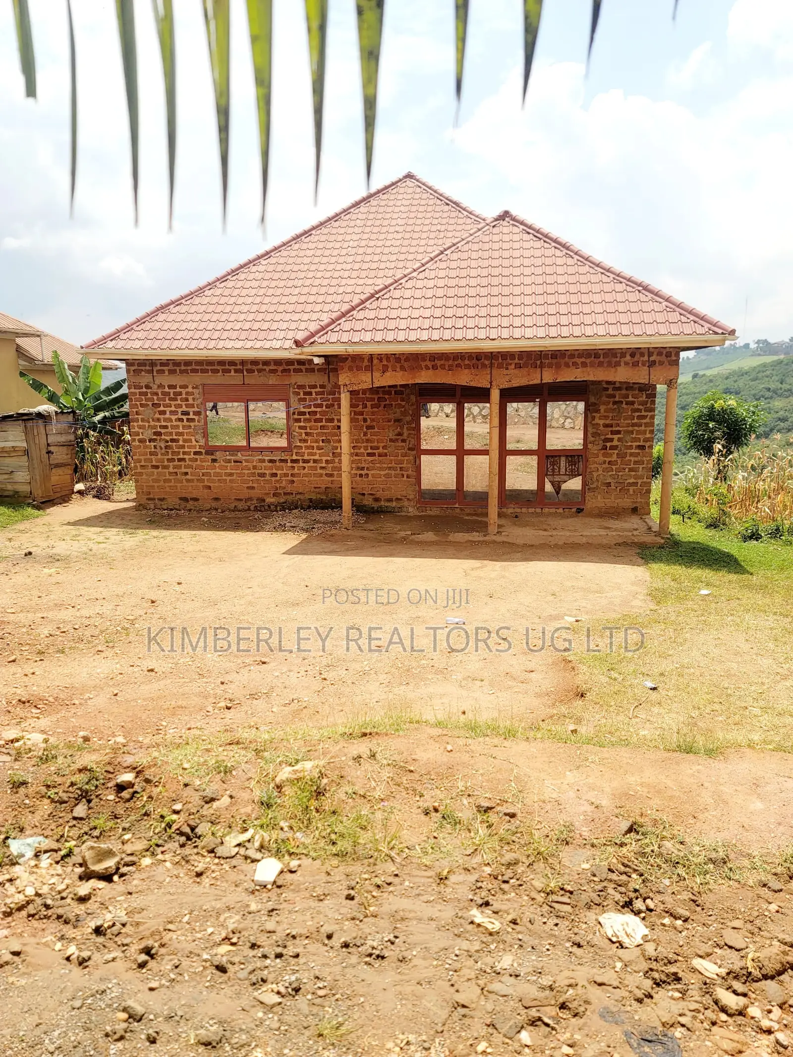 2bdrm House in Division A for sale