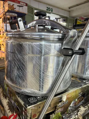Commercial-Grade Pressure Cooker 60 Litres
