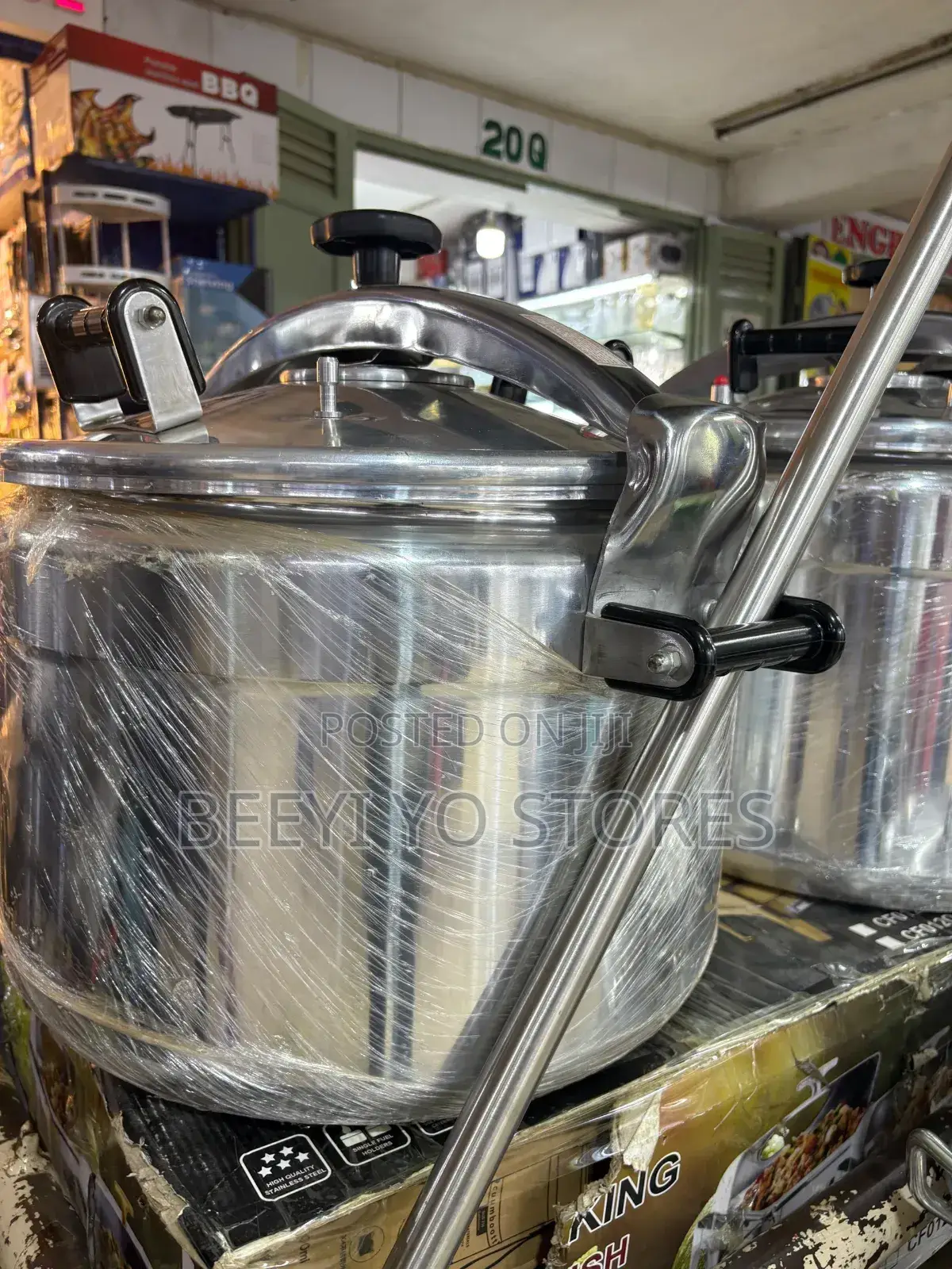 Commercial-Grade Pressure Cooker 60 Litres