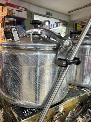 Commercial-Grade Pressure Cooker 60 Litres