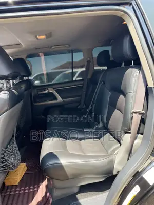 Toyota Land Cruiser 4.5 V8 TD GX-R 2010 Black
