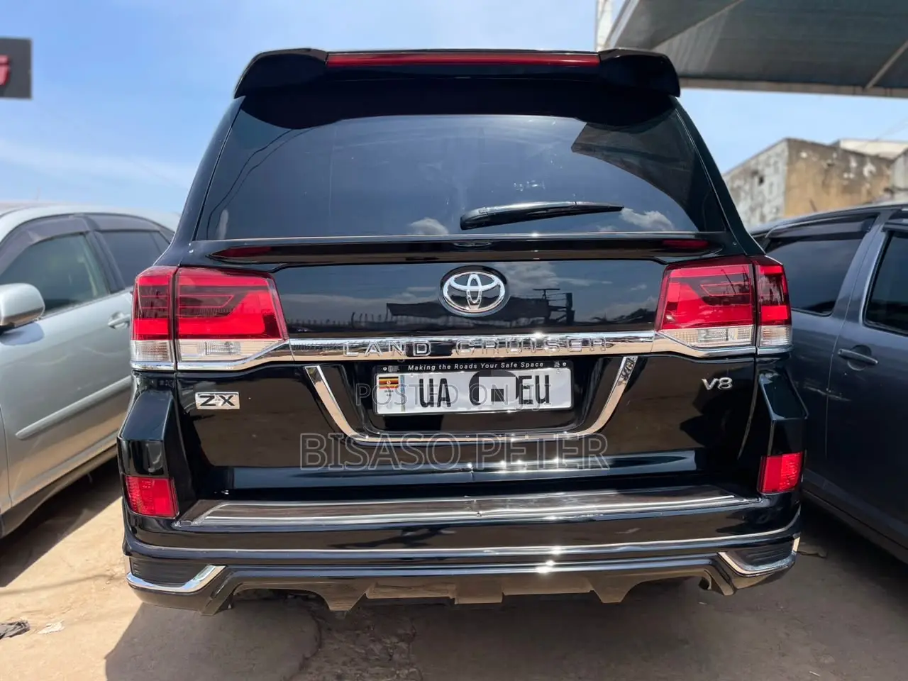 Toyota Land Cruiser 4.5 V8 TD GX-R 2010 Black