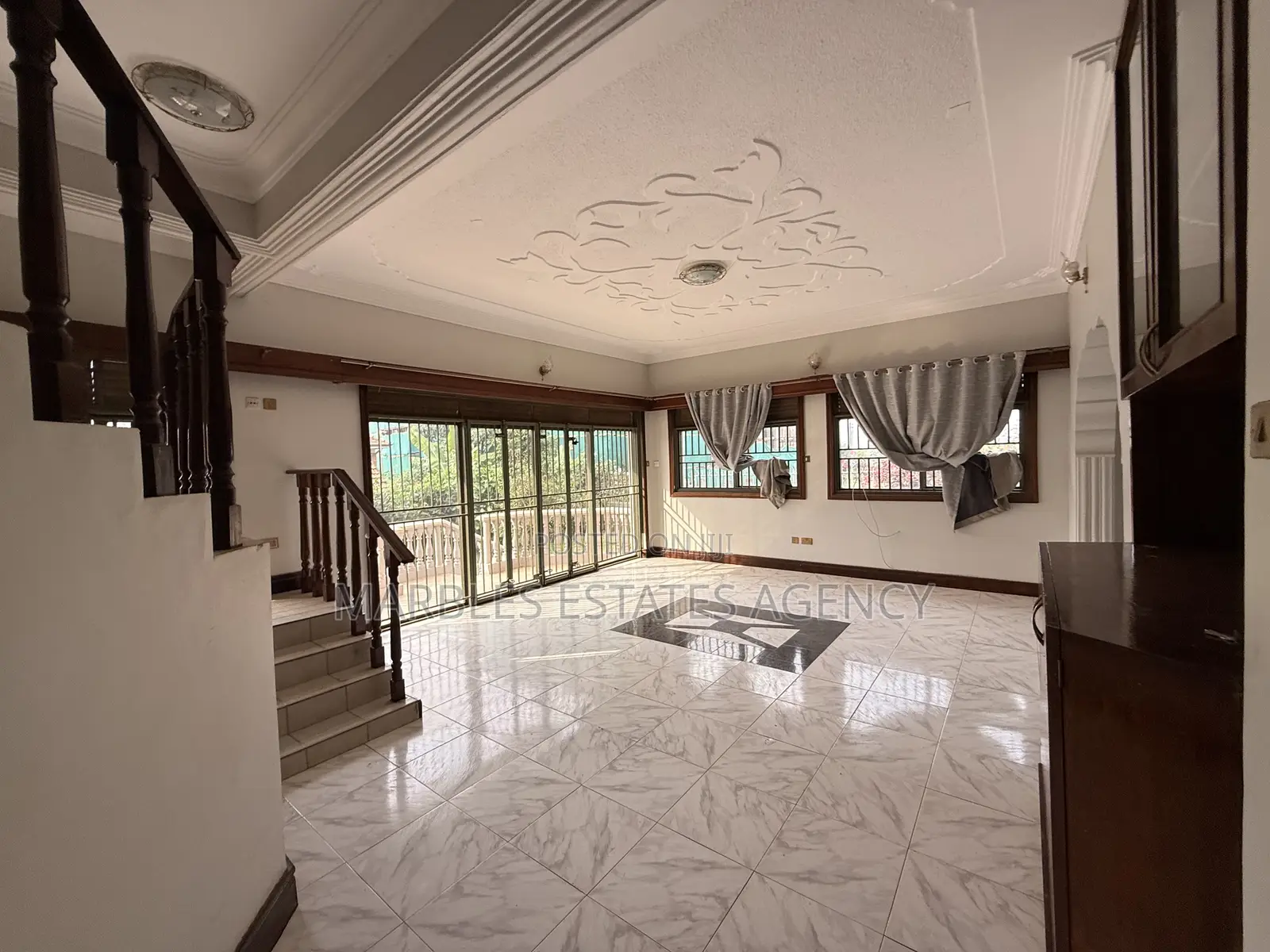 6bdrm House in Ggaba, Central Division for rent