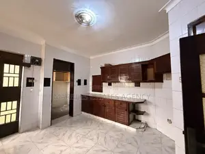 6bdrm House in Ggaba, Central Division for rent
