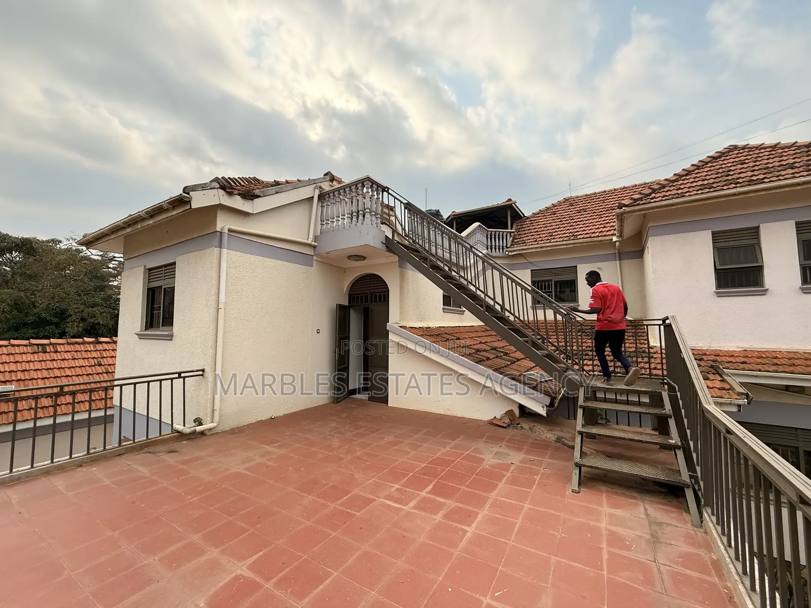 6bdrm House in Ggaba, Central Division for rent