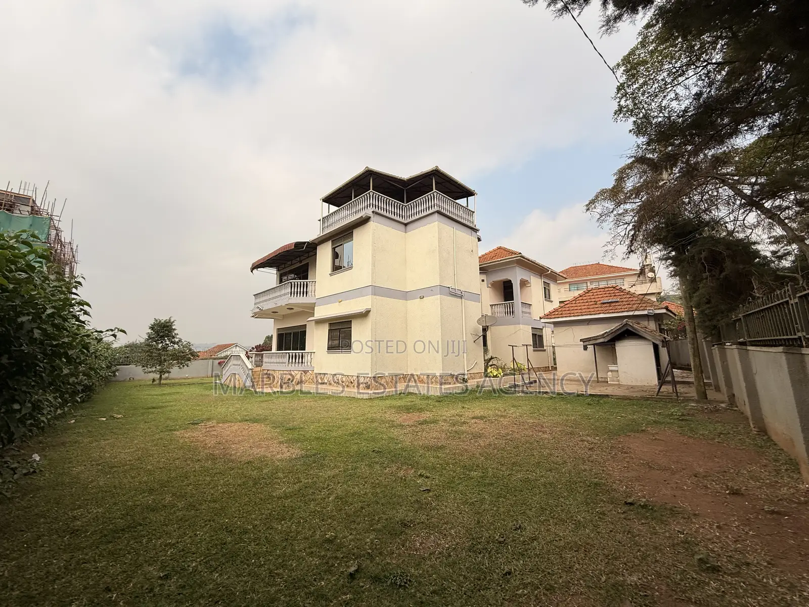 6bdrm House in Ggaba, Central Division for rent