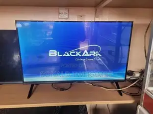 Black Ark 24 HD TV