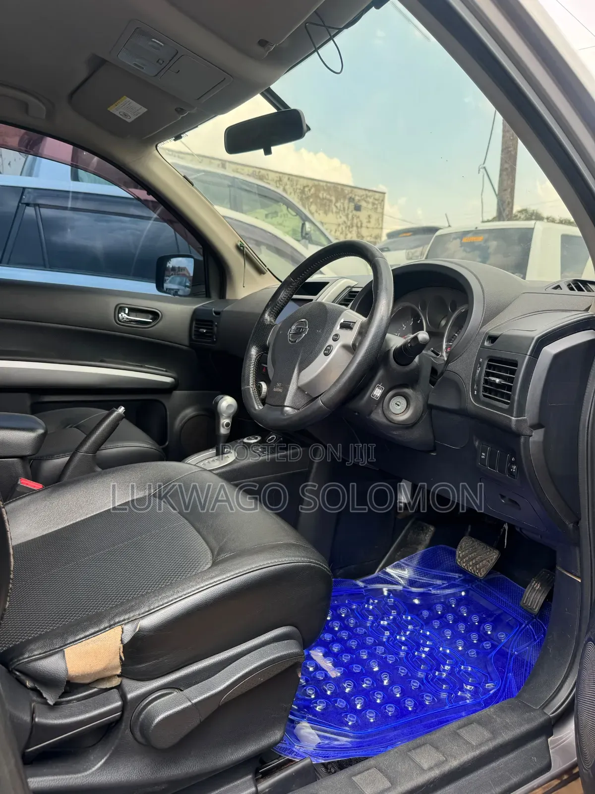 Nissan X-Trail 2010 Gray