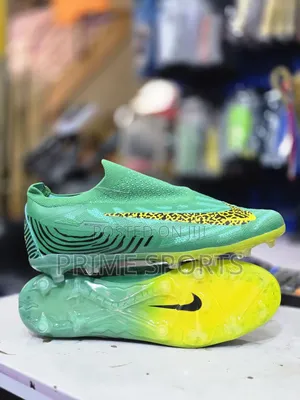 Soccer Boots PHANTOM