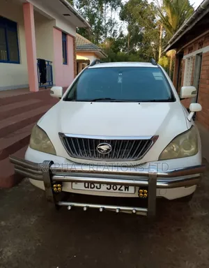 Toyota Harrier 2006 White