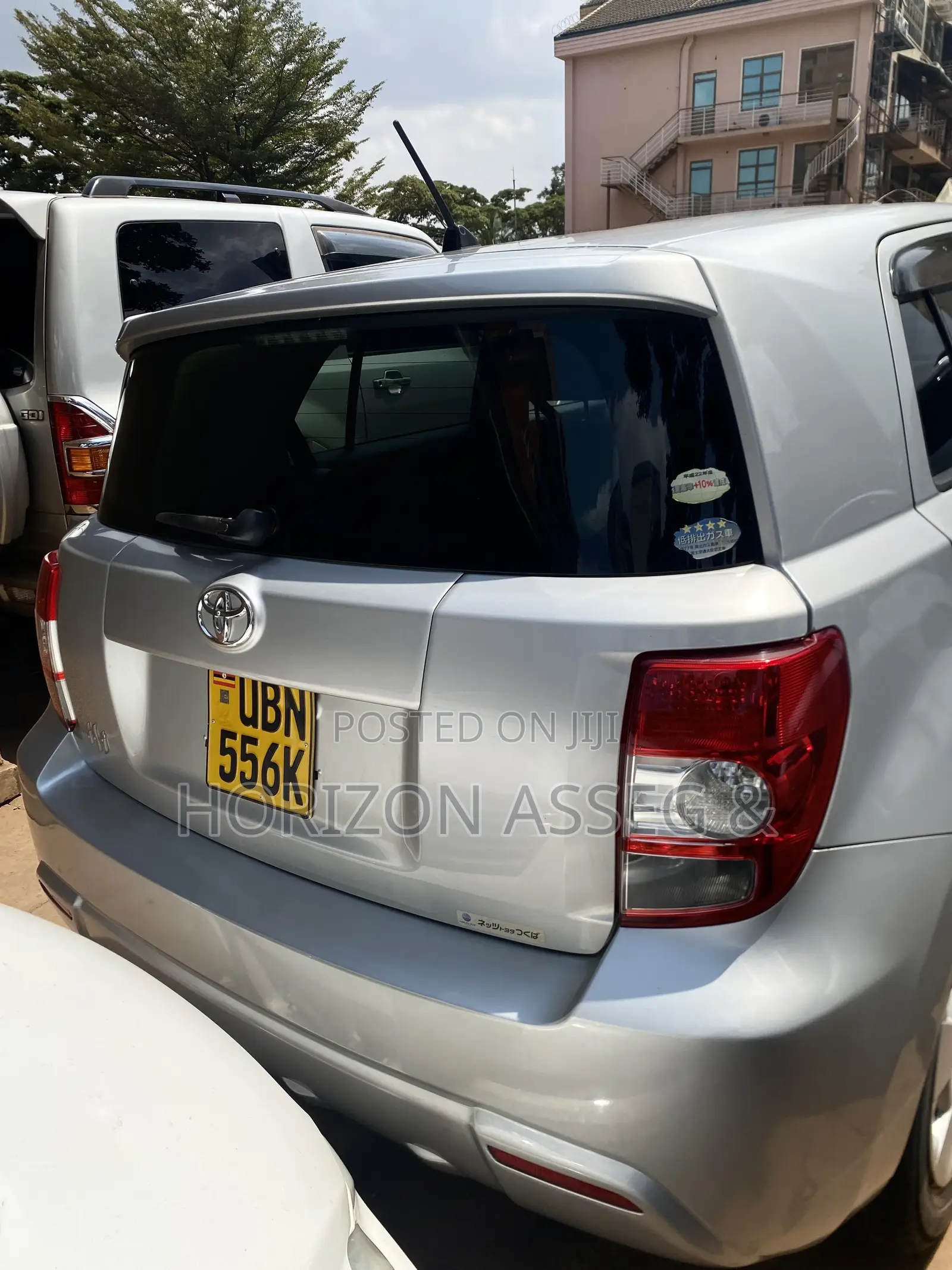 Toyota IST 2010 Silver