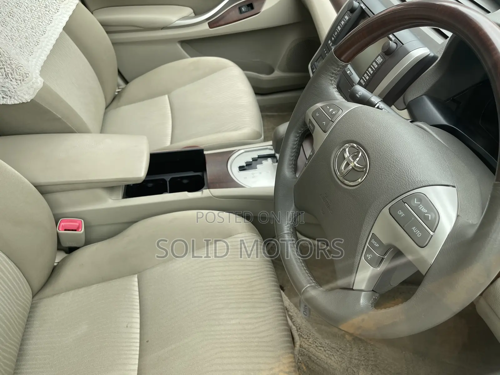 Toyota Premio 1.5 FWD 2013 Maroon